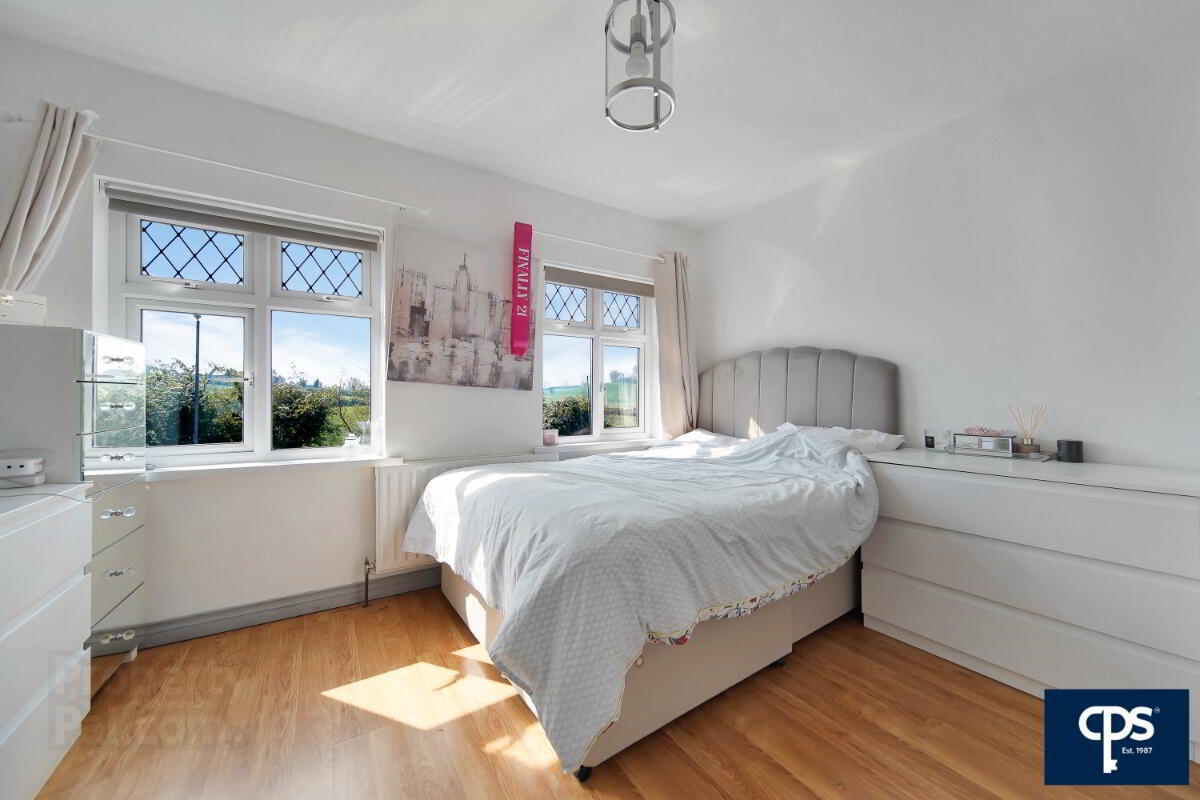 15 Ashbourne View 44 of 49