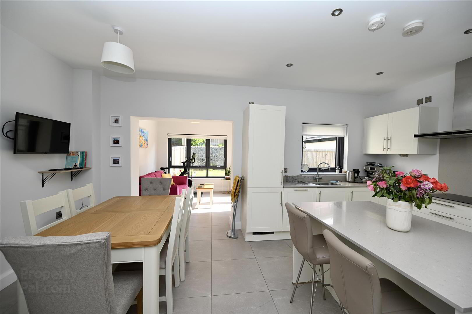 9 Brooke Hall Mews 10 of 24