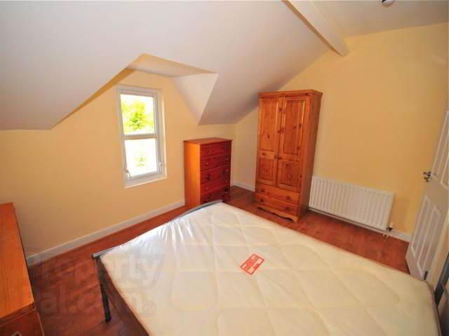 35 Landseer Street 7 of 9