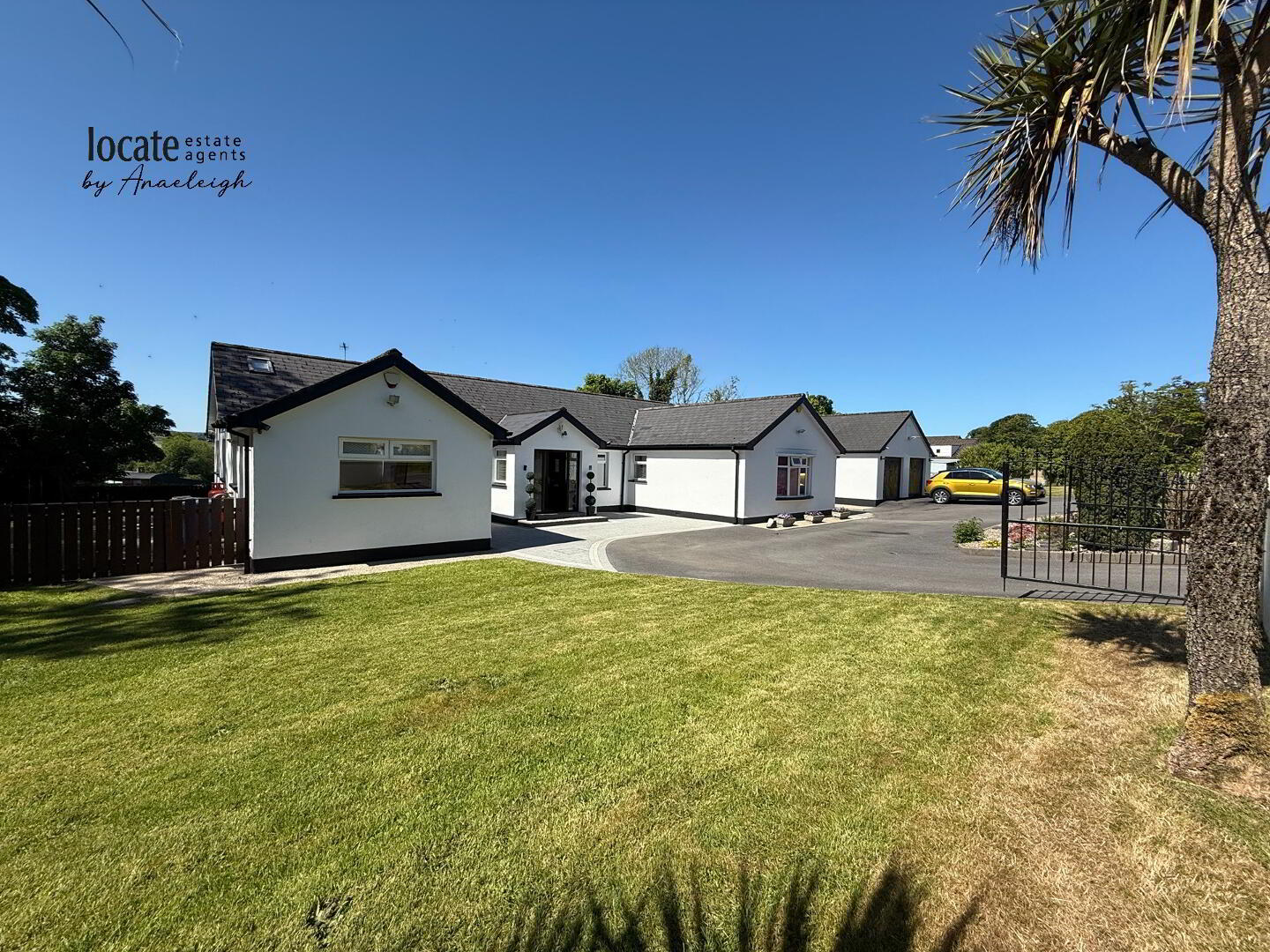 White Cottage, 26 Upper Galliagh Road 1 of 45