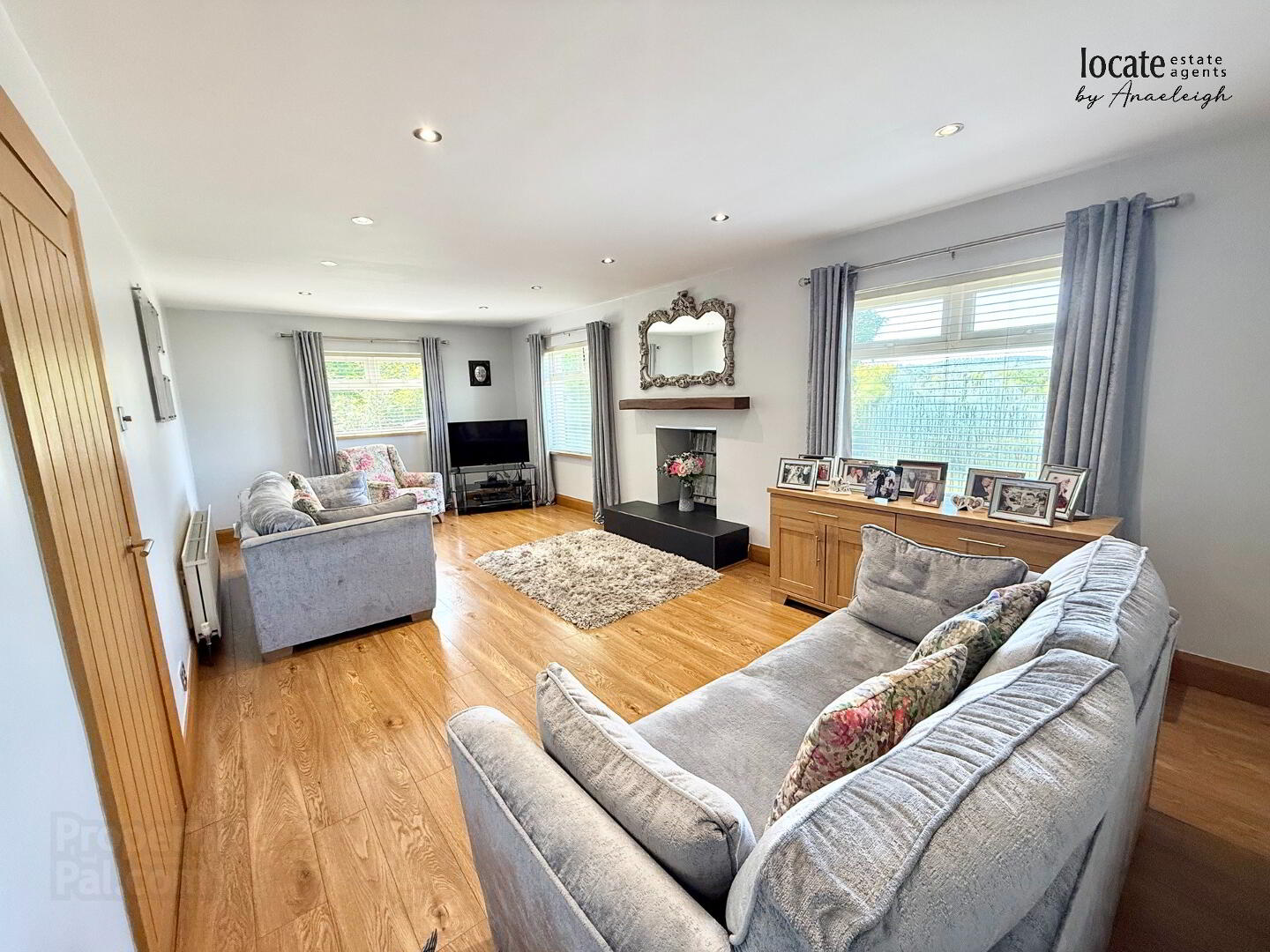 White Cottage, 26 Upper Galliagh Road 9 of 45