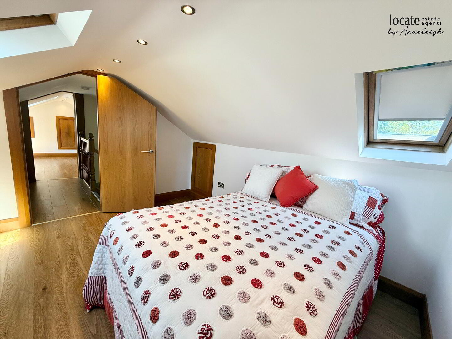 White Cottage, 26 Upper Galliagh Road 31 of 45