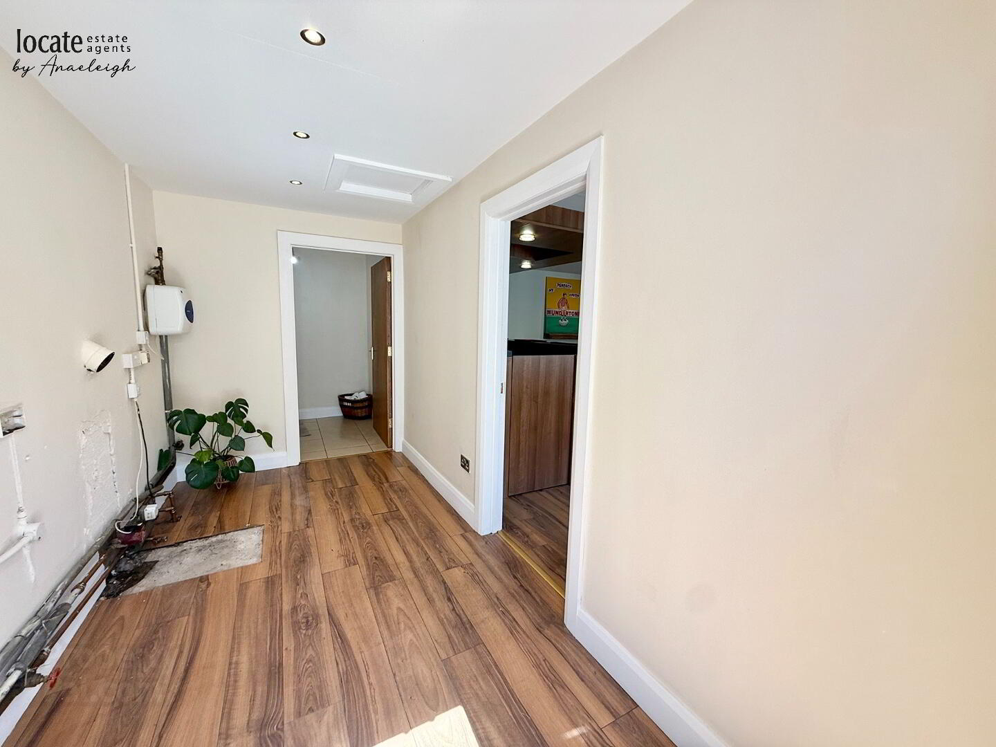 White Cottage, 26 Upper Galliagh Road 35 of 45