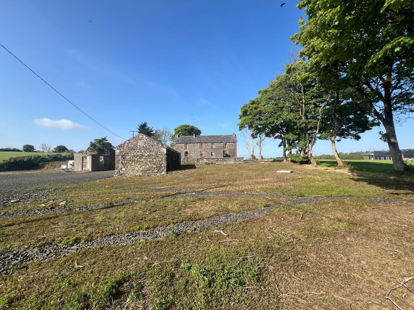 (56 Acres Farmholding), 6 Killycowan Lane 12 of 38