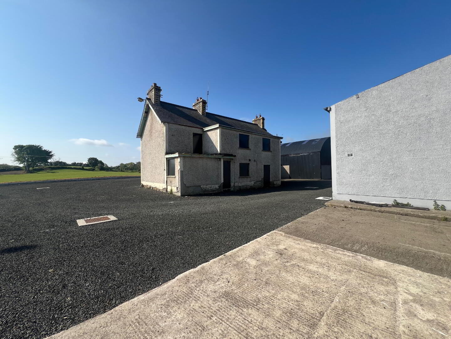 (56 Acres Farmholding), 6 Killycowan Lane 26 of 38