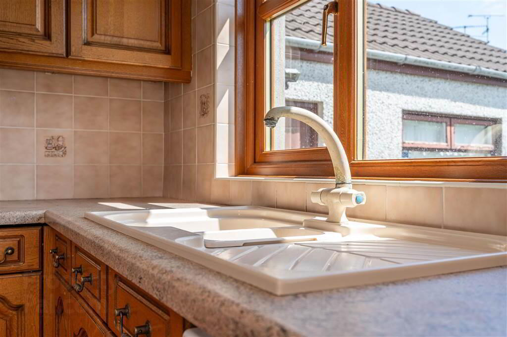 20 Dunfane Avenue 9 of 24