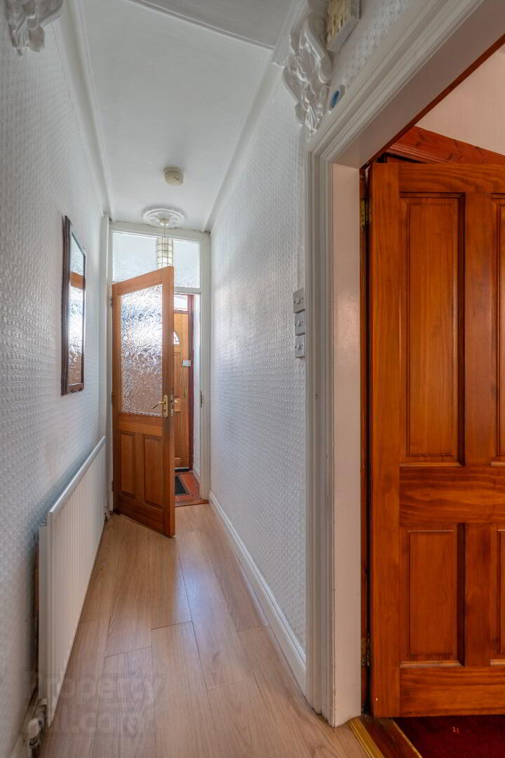 14 Kimberley Street 4 of 34