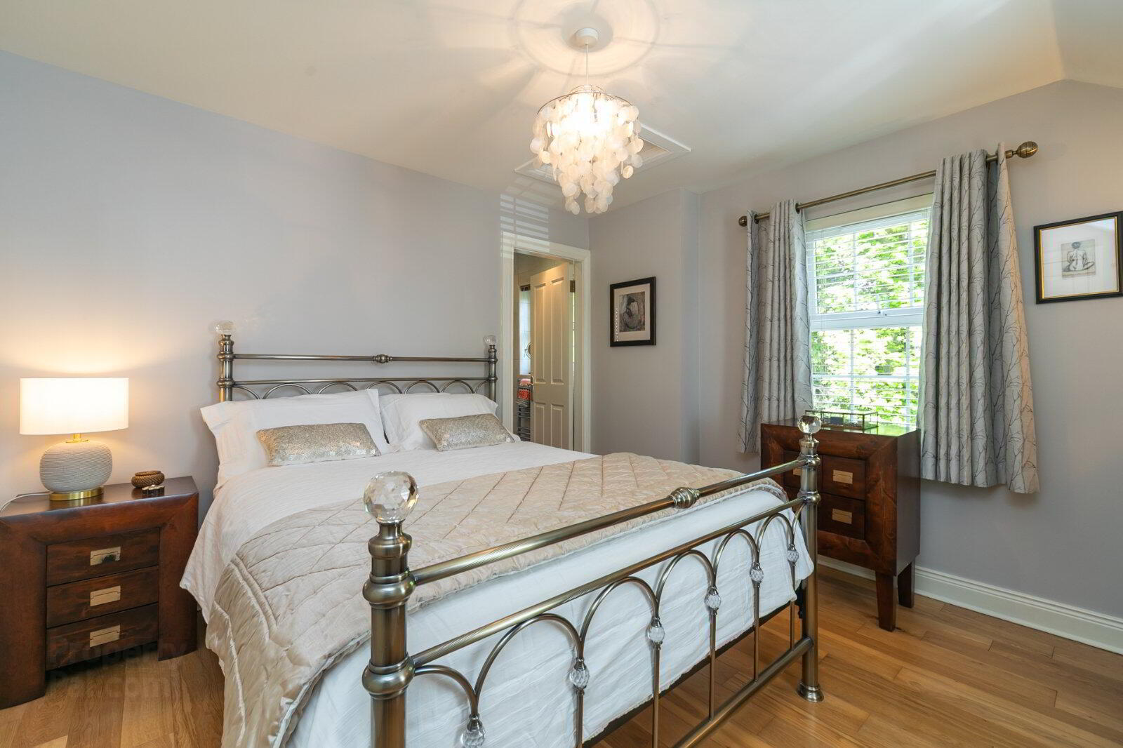 16 Mornington Place 11 of 23