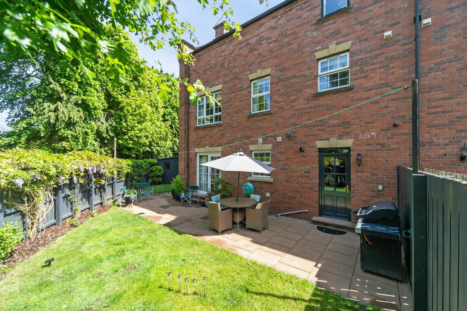 16 Mornington Place 21 of 23