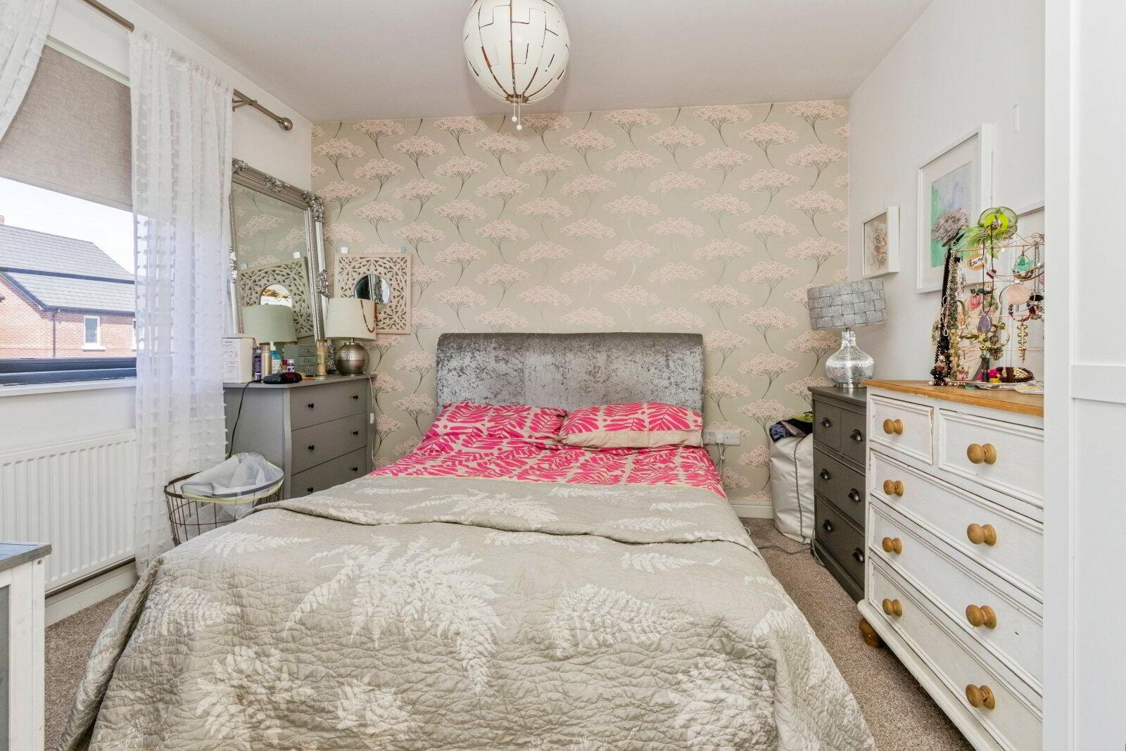 9 Fairfields Glen 11 of 20