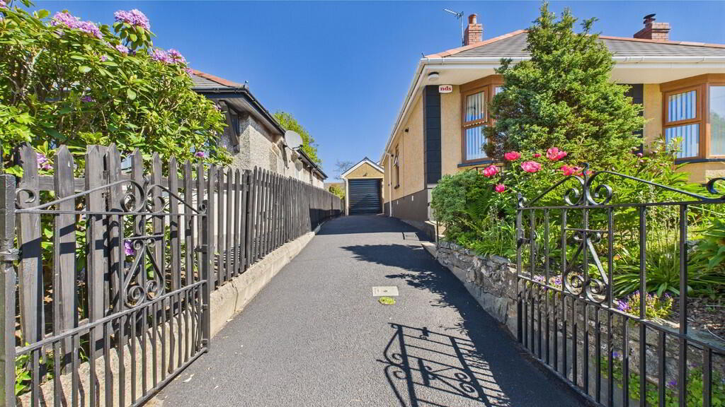 3 Hazeldene Park 22 of 23