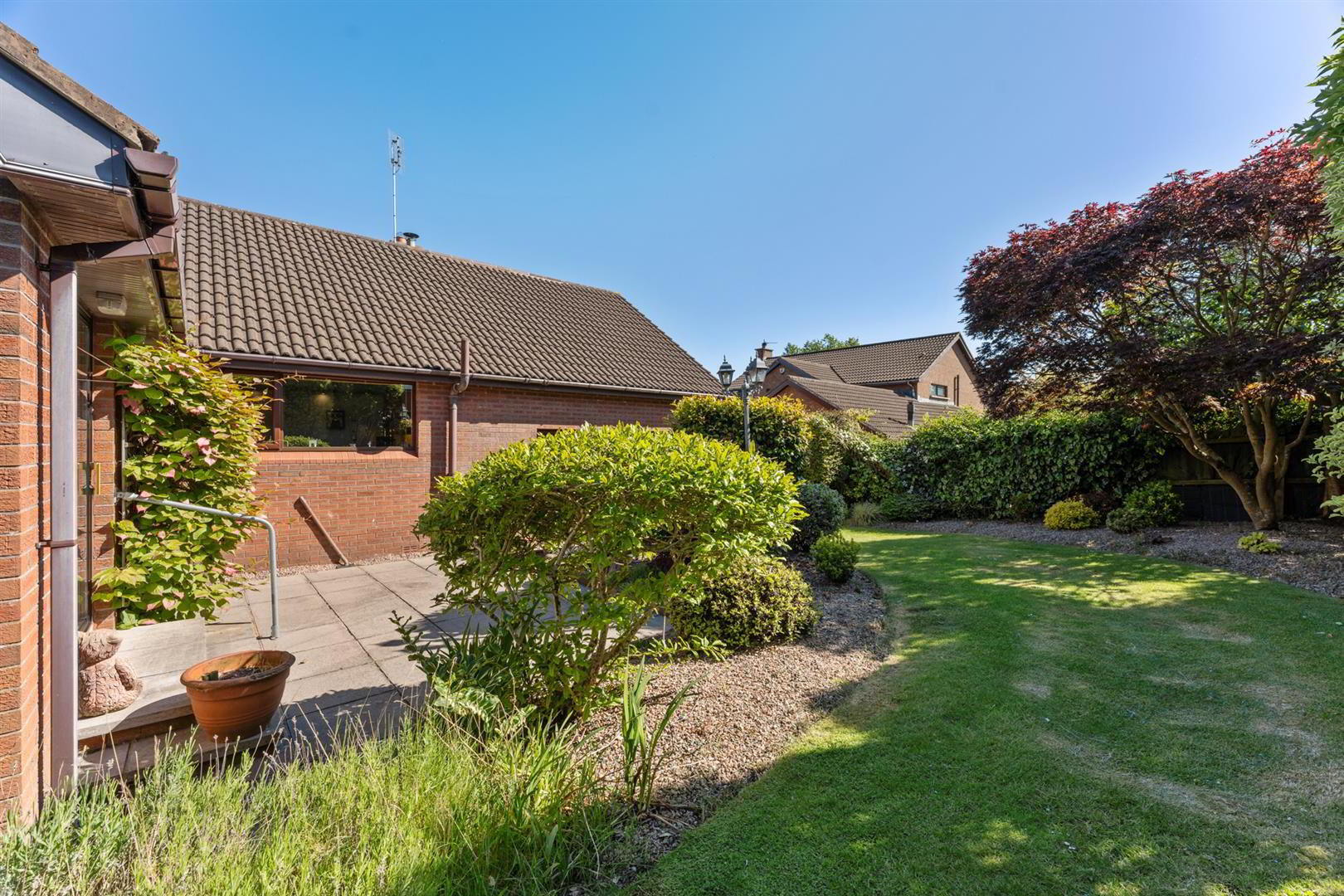 8 Aldergrange Avenue 23 of 25