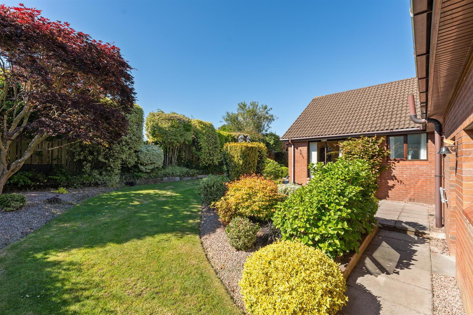 8 Aldergrange Avenue 24 of 25