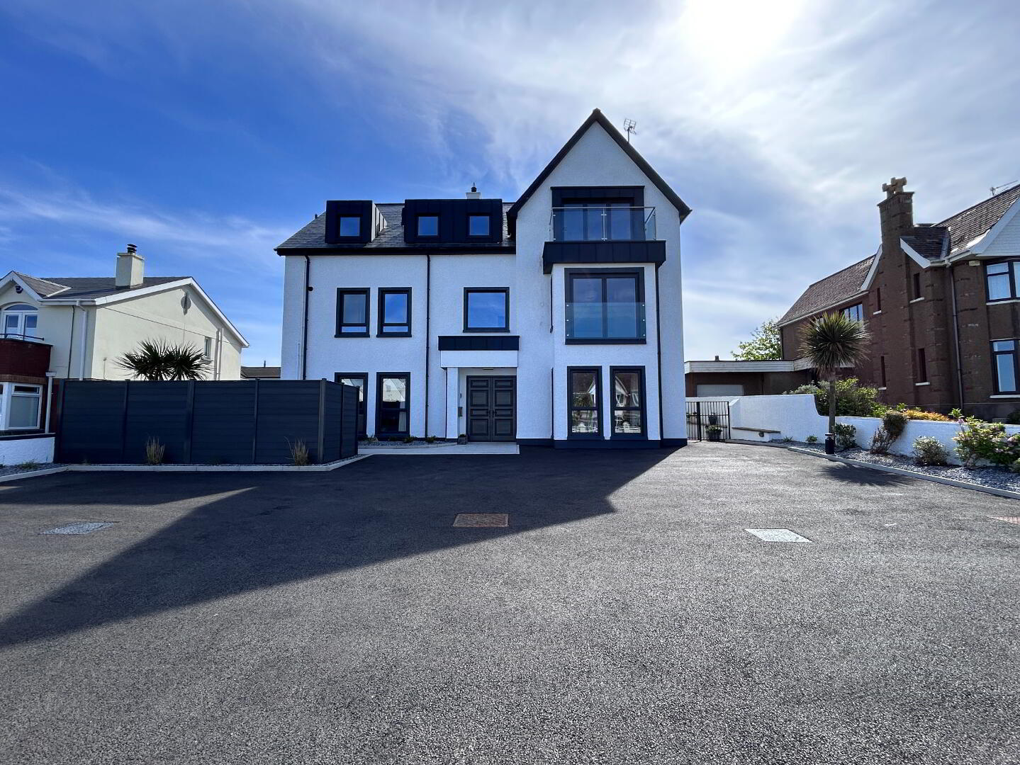 property description image