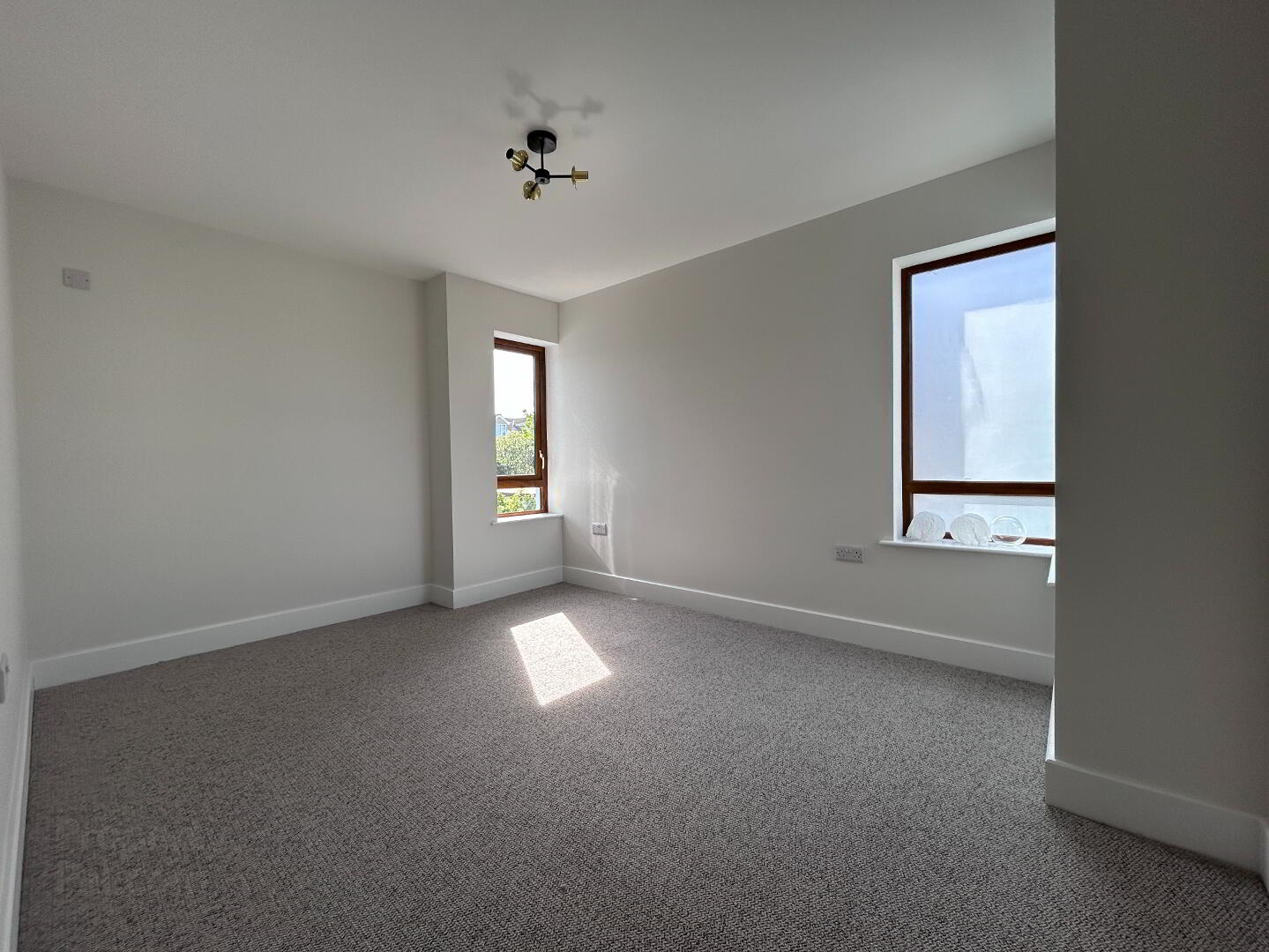 Strand House, 105 Strand Road 15 of 22