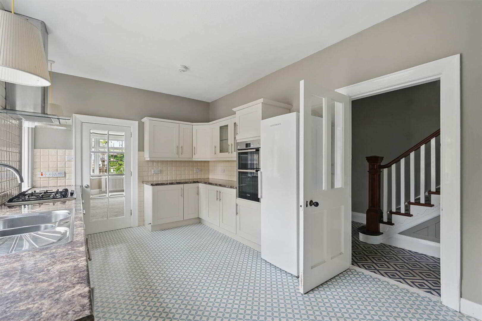 9 Ballynahatty Road 12 of 29