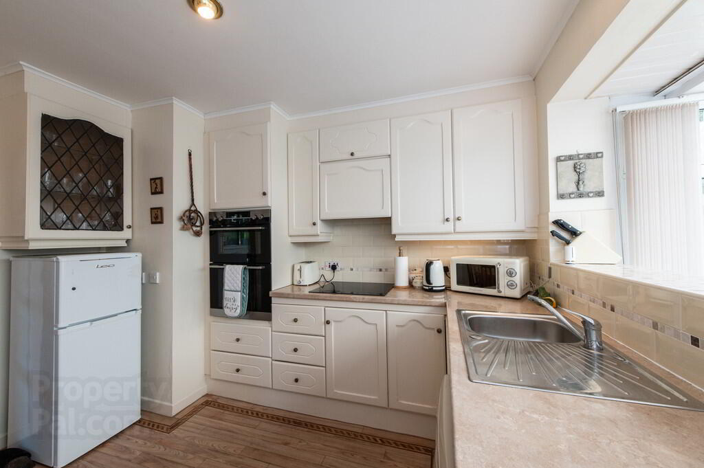 15 Mount Pleasant Avenue 7 of 21