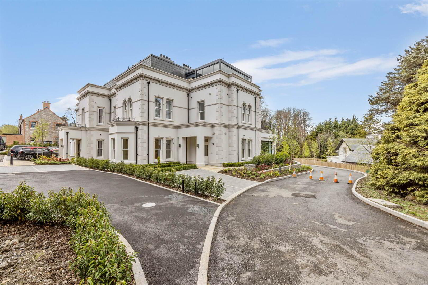 Ground Floor, The Mansion Block Apartments, 15 Ardavon Park 3 of 45