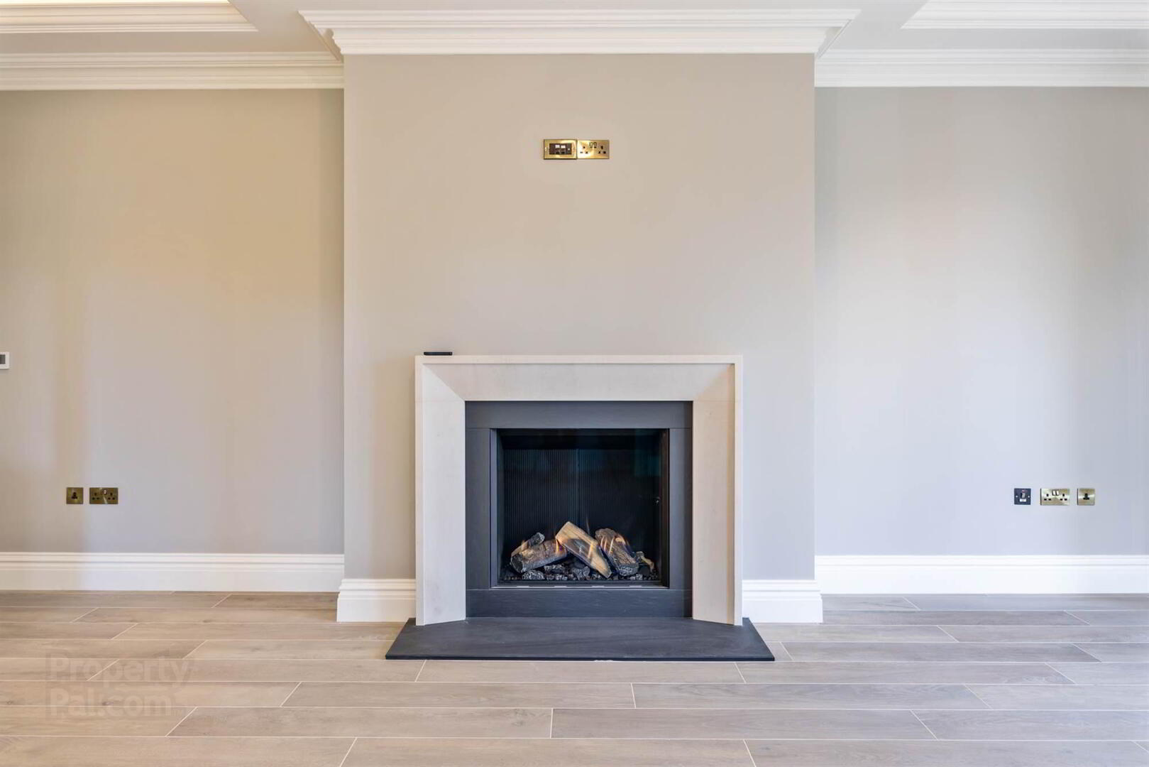 Ground Floor, The Mansion Block Apartments, 15 Ardavon Park 14 of 45