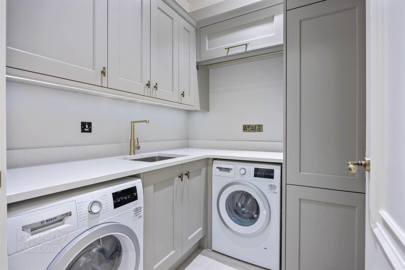 Ground Floor, The Mansion Block Apartments, 15 Ardavon Park 30 of 45