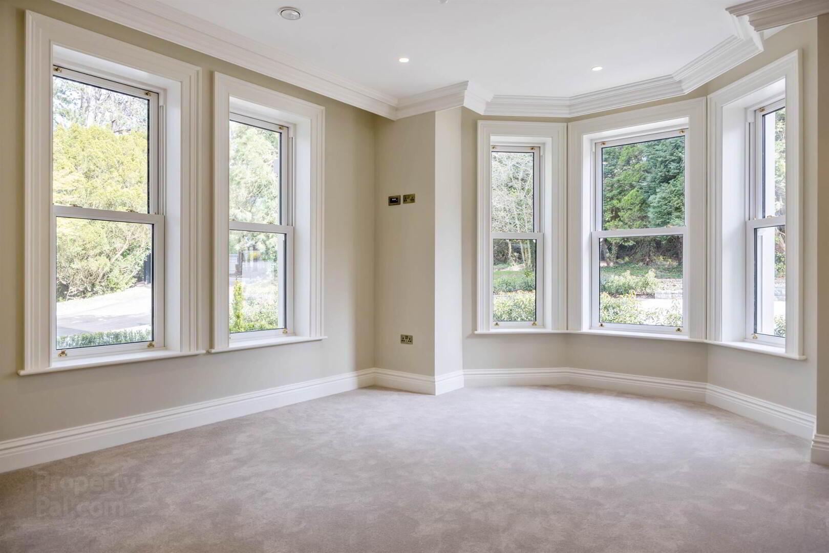 Ground Floor, The Mansion Block Apartments, 15 Ardavon Park 37 of 45