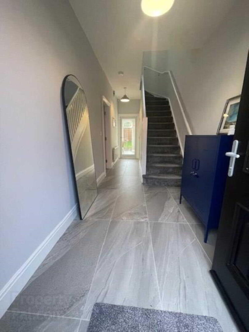 property description image
