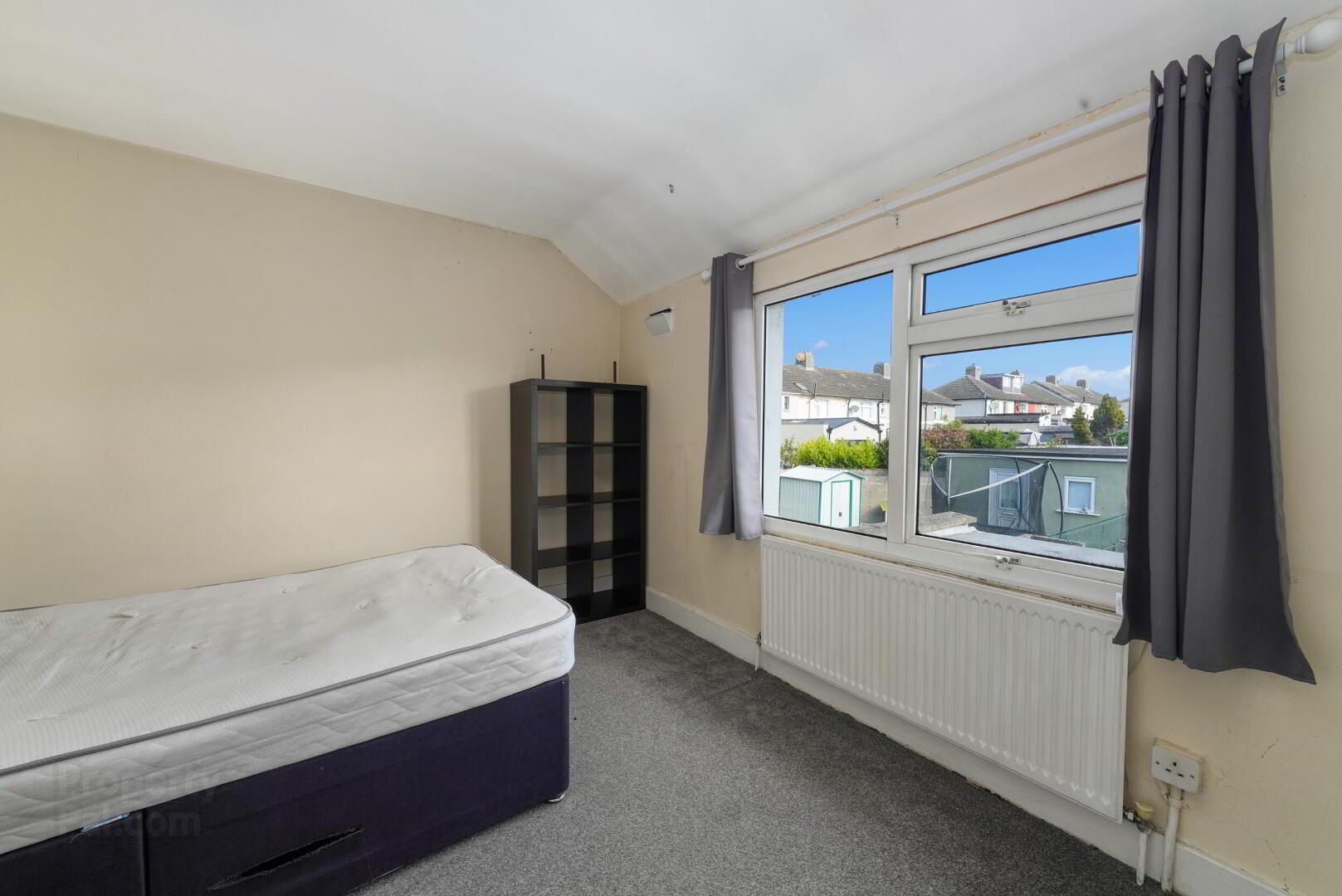 88 St Jarlath Road 11 of 17