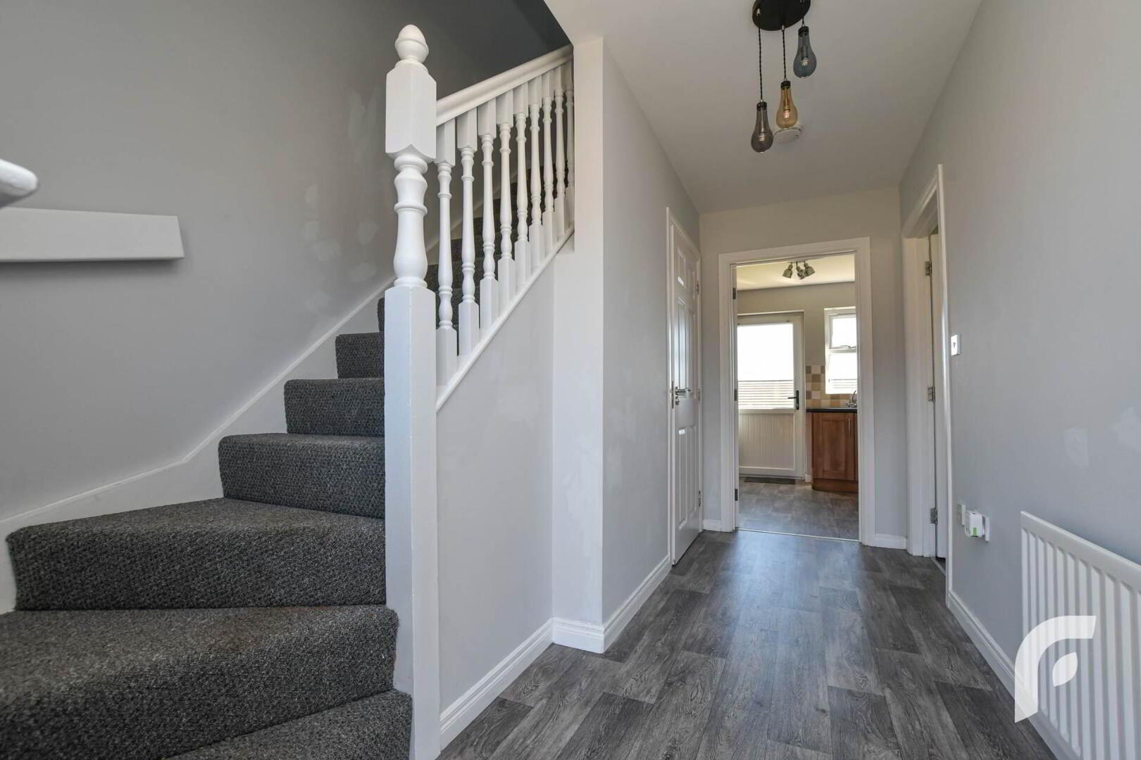 195 Blackthorn Rise 4 of 32