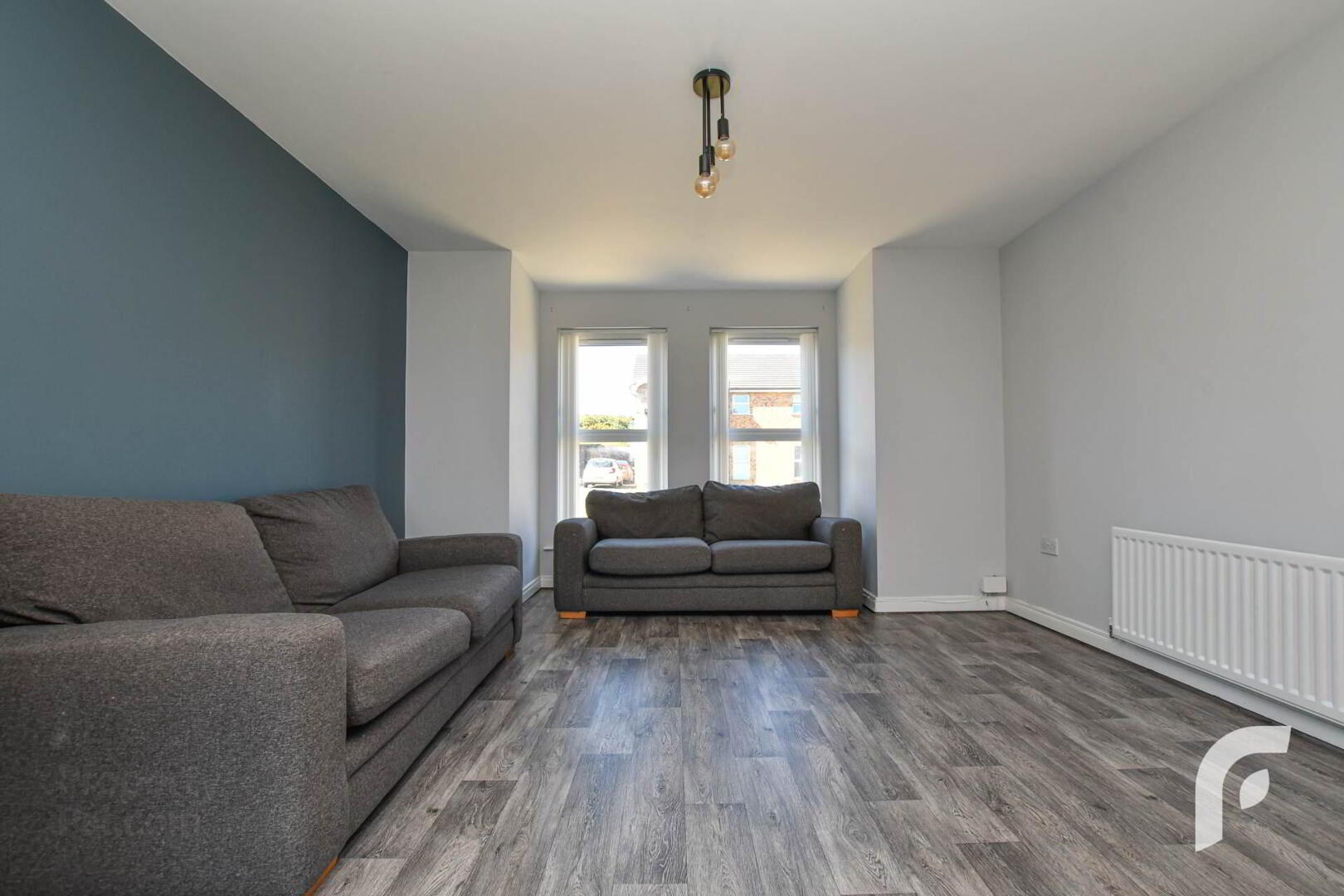 195 Blackthorn Rise 8 of 32