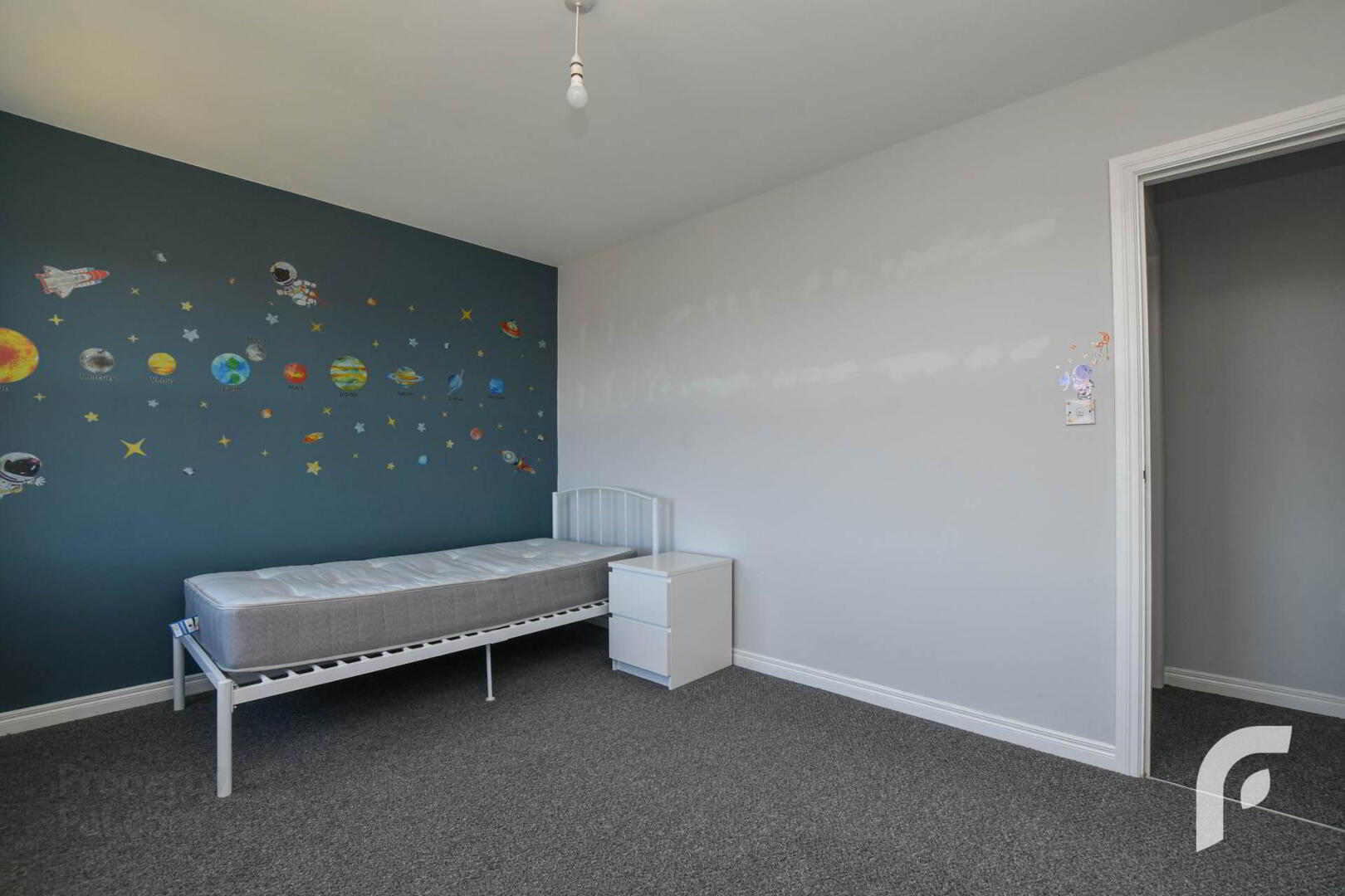 195 Blackthorn Rise 24 of 32