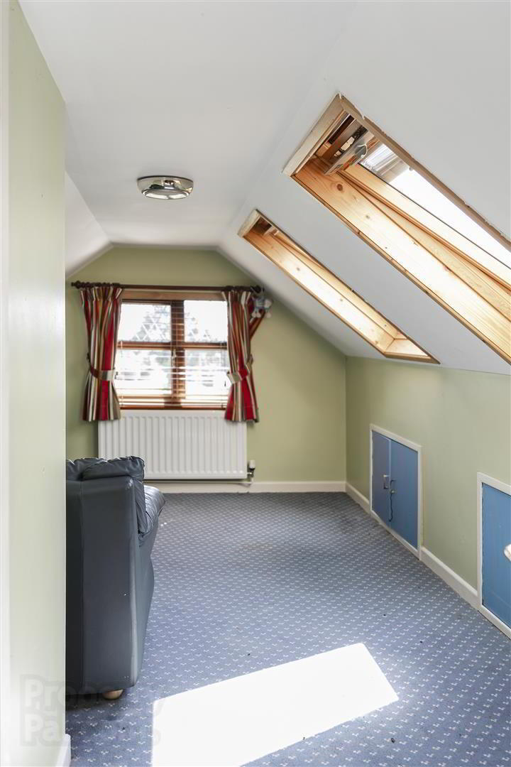 18b Moor Road 29 of 34