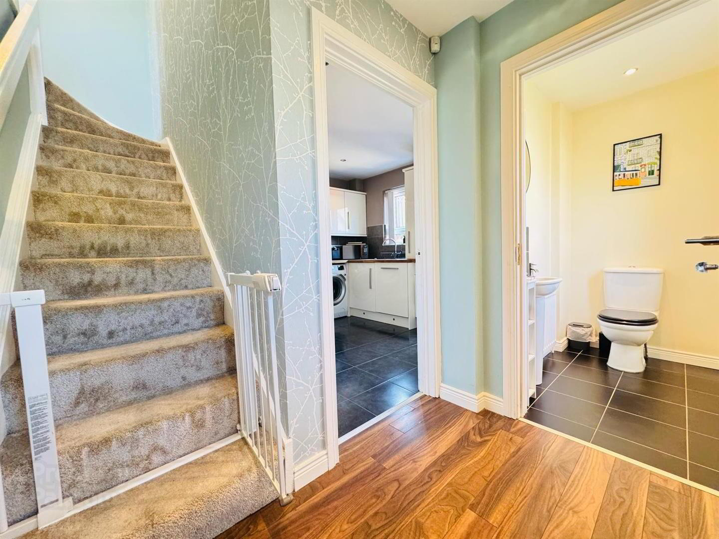 44 Alderley Place 3 of 22