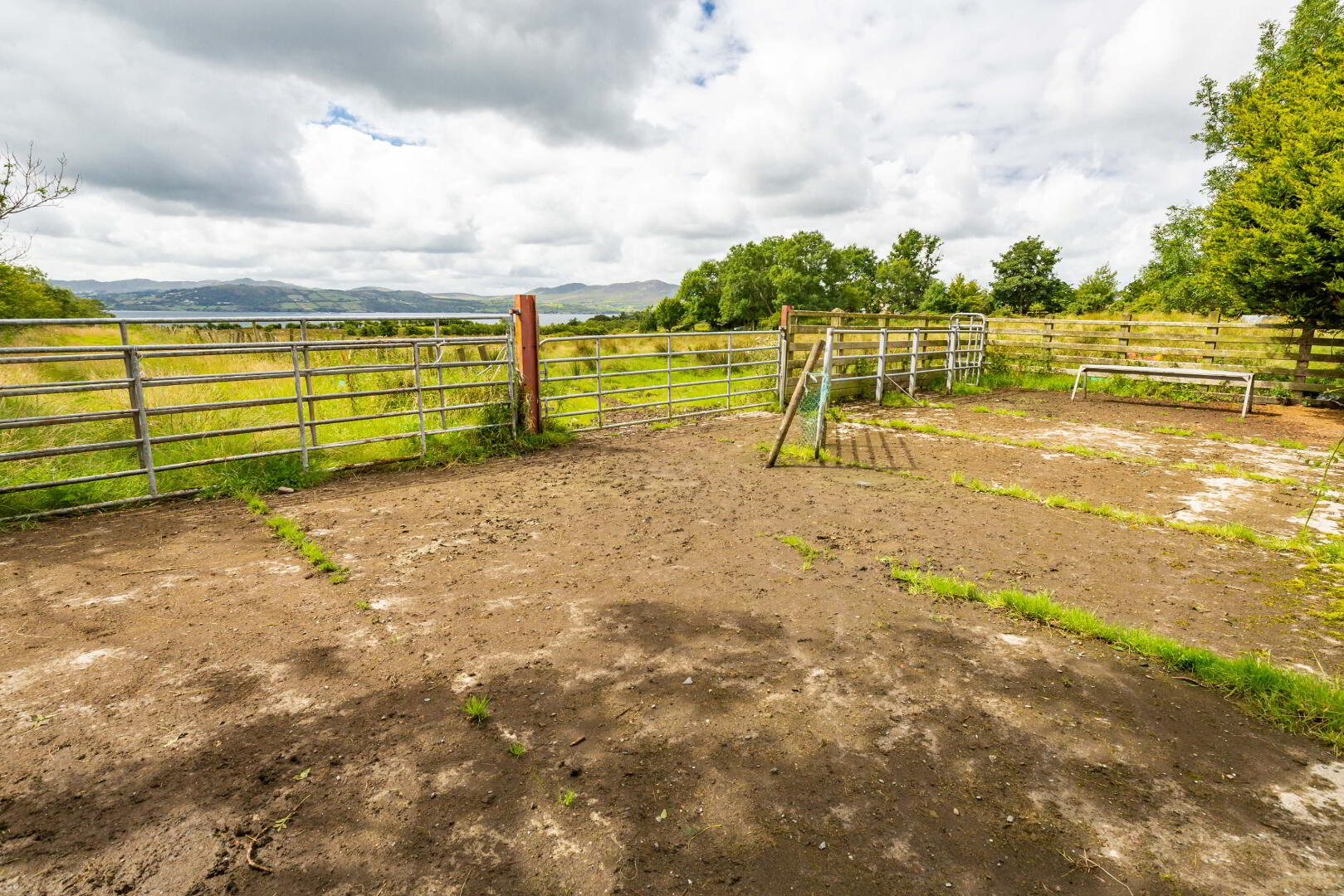 Linsfort Land 11 of 41