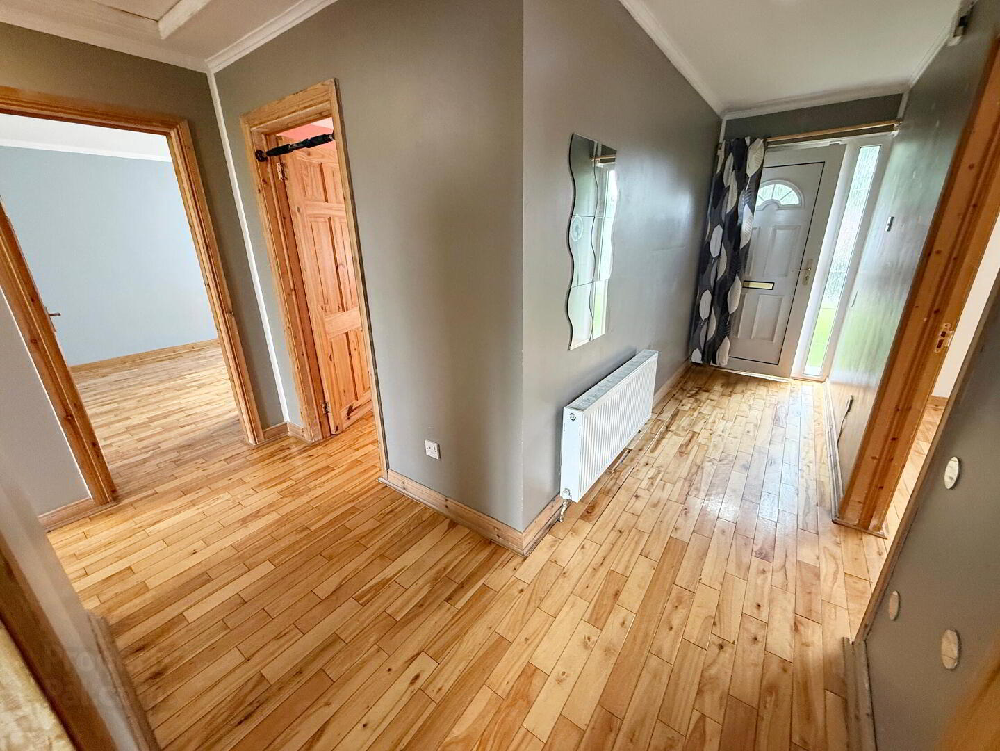 14 Charnwood Park 4 of 16