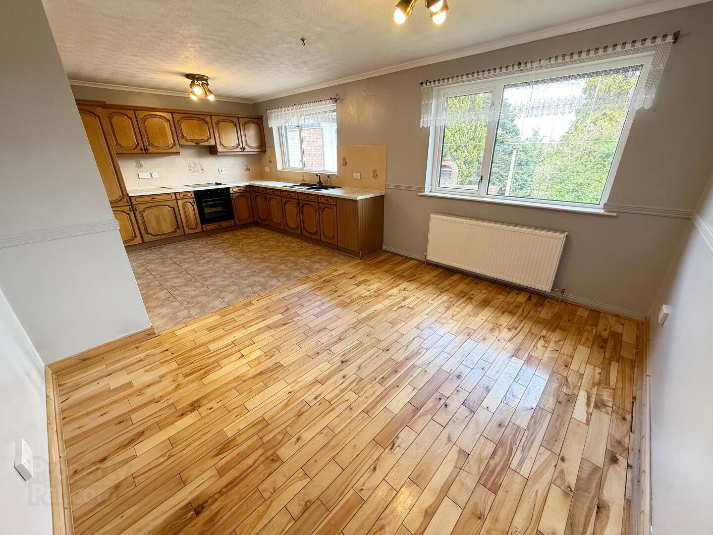 14 Charnwood Park 7 of 16
