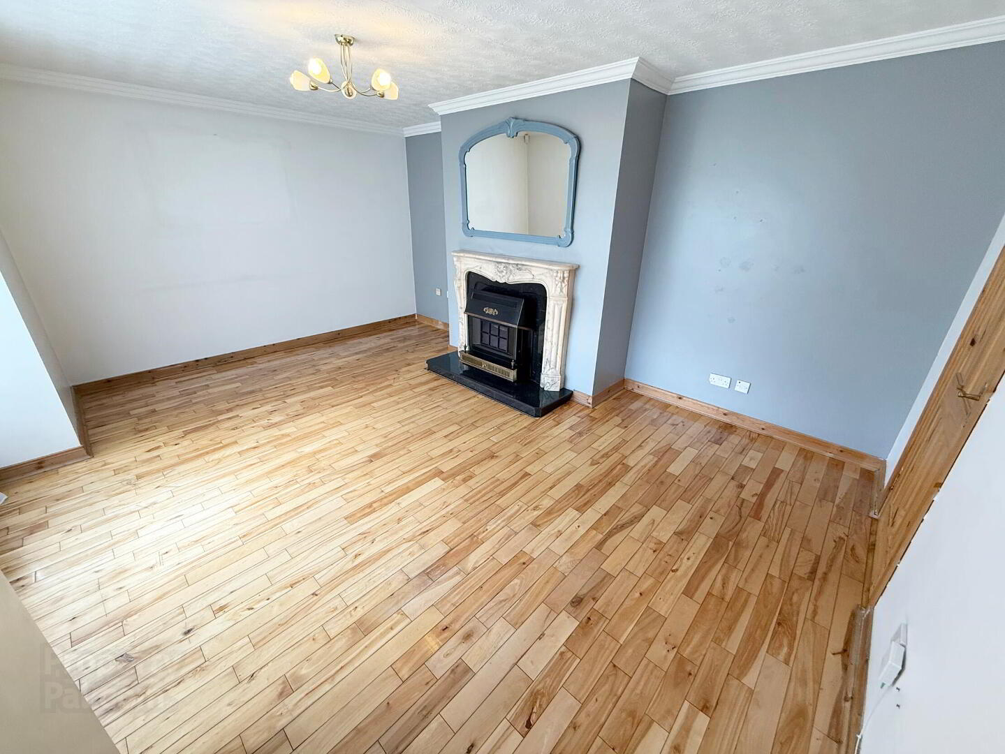 14 Charnwood Park 5 of 16