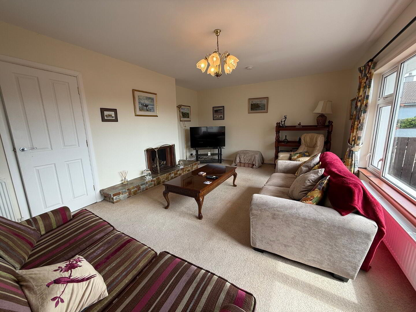 9 Ballaghmore Avenue 3 of 12