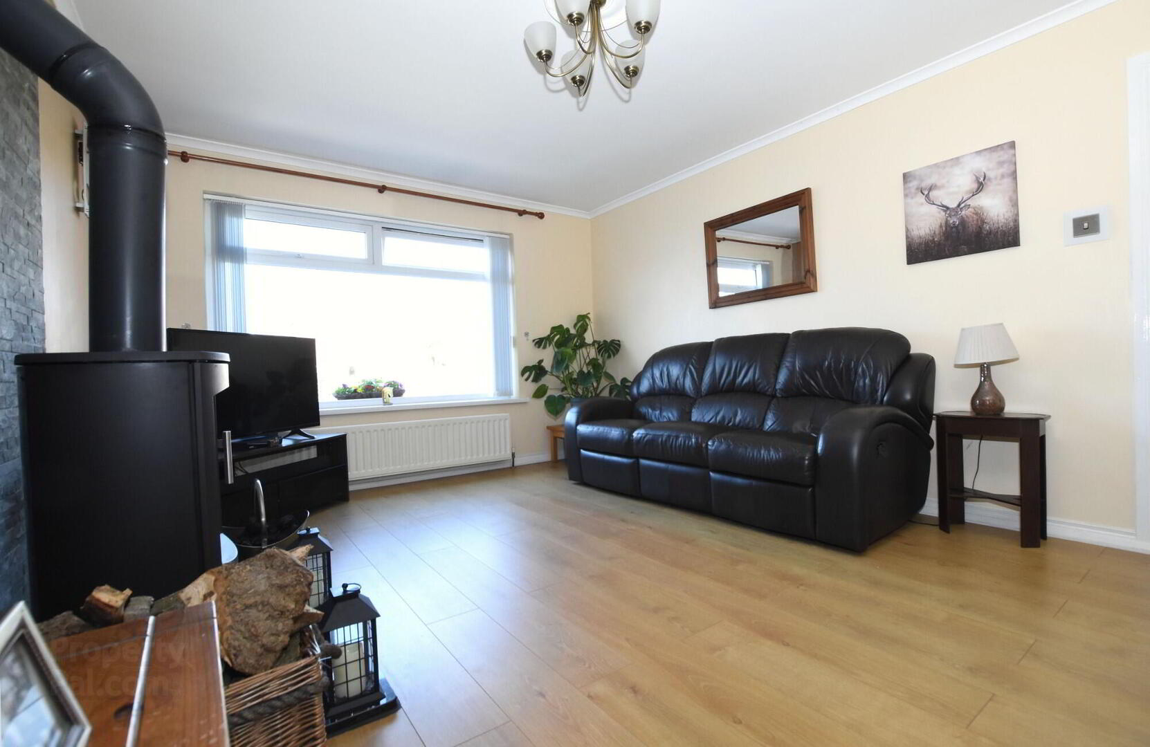 28 Gowland Road 11 of 42