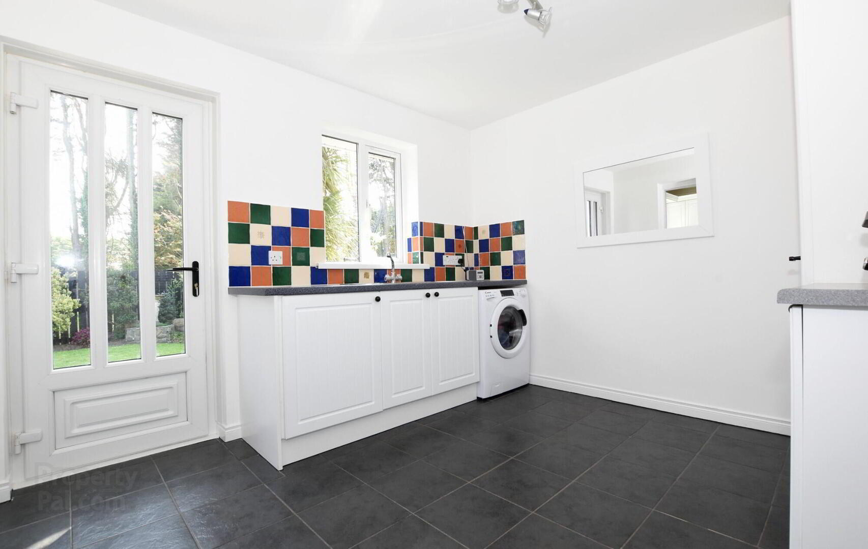 28 Gowland Road 16 of 42