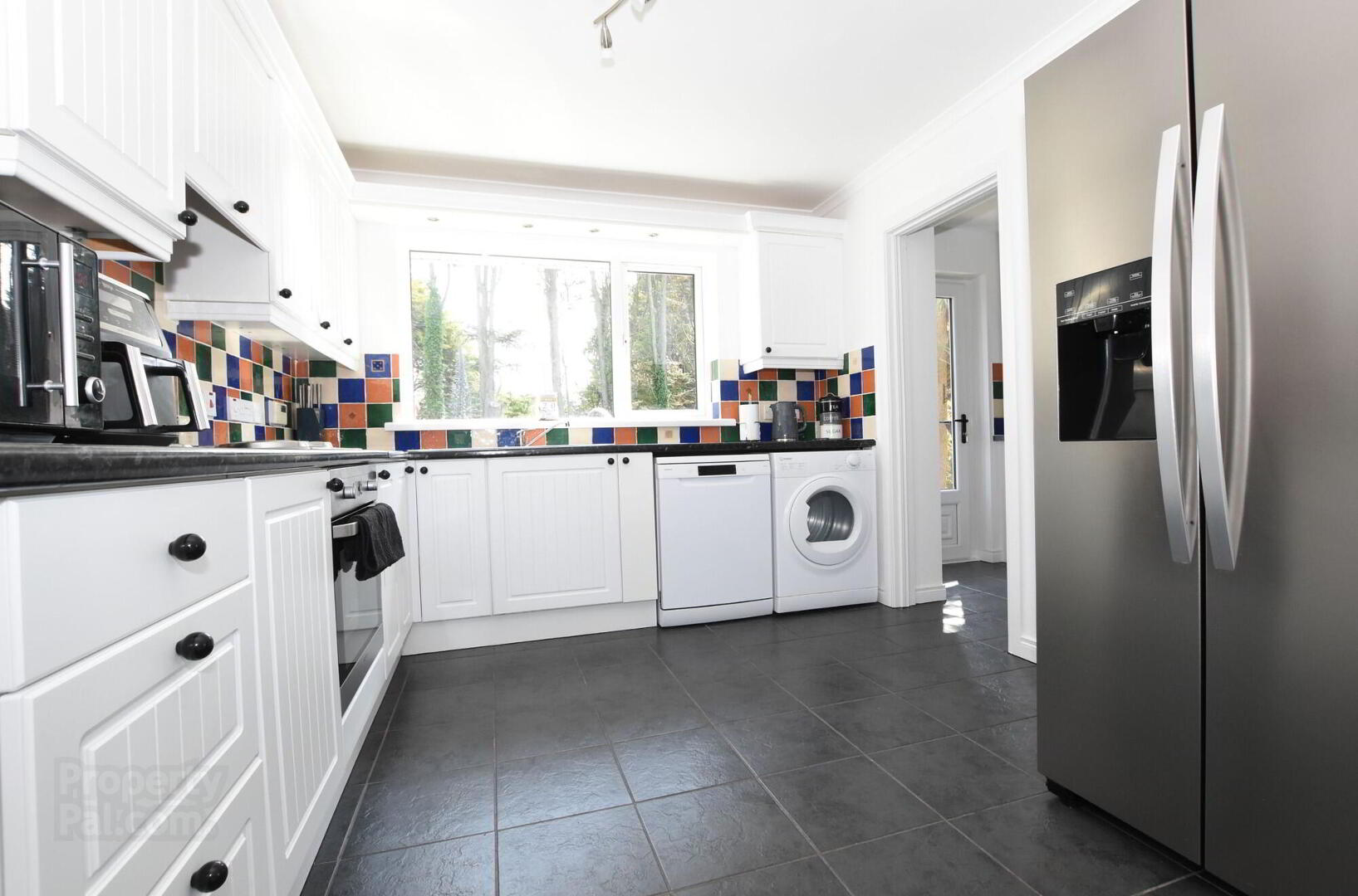 28 Gowland Road 13 of 42