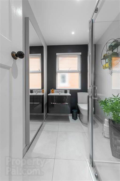 8 Grangeville Gardens 20 of 29