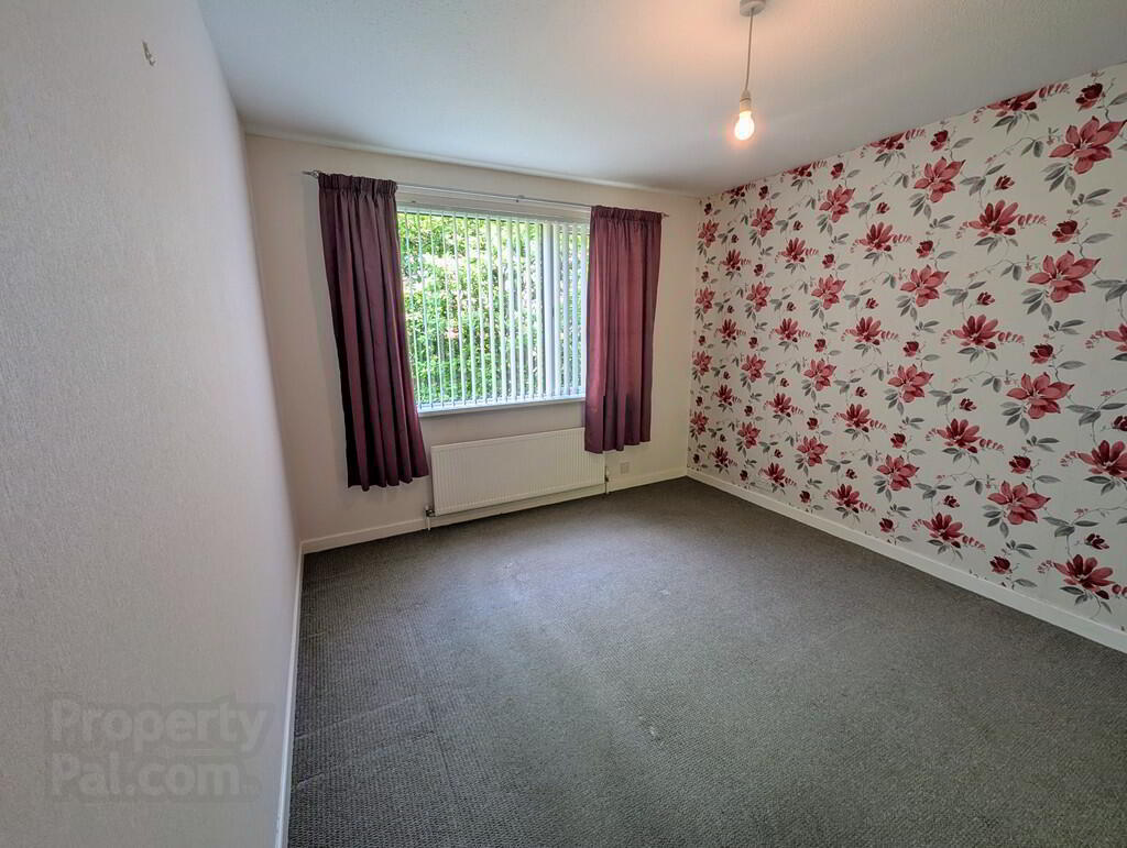 30 Donard Court 6 of 8
