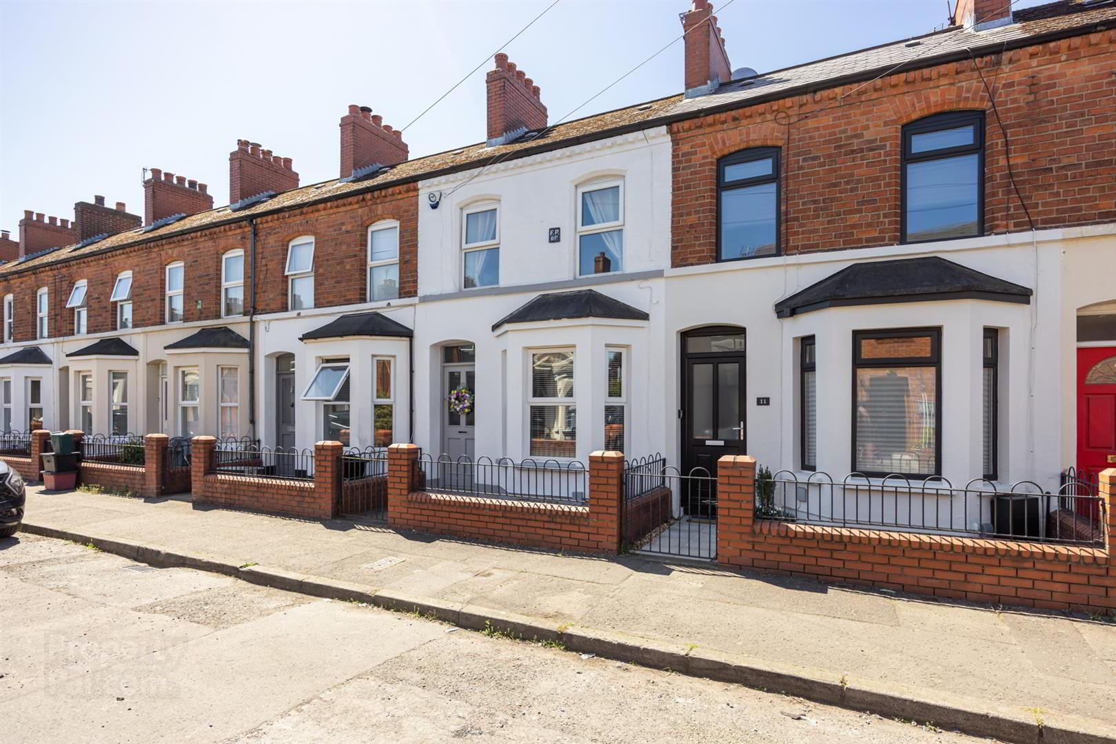property description image