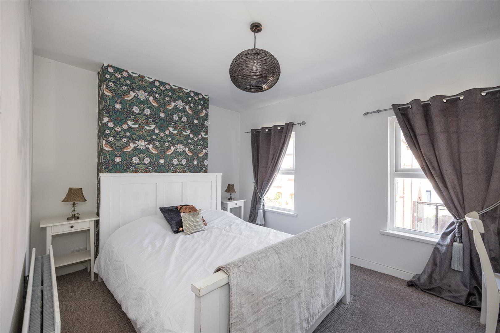 13 Belmont Avenue West 14 of 23