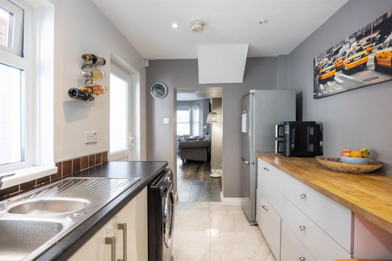 13 Belmont Avenue West 12 of 23