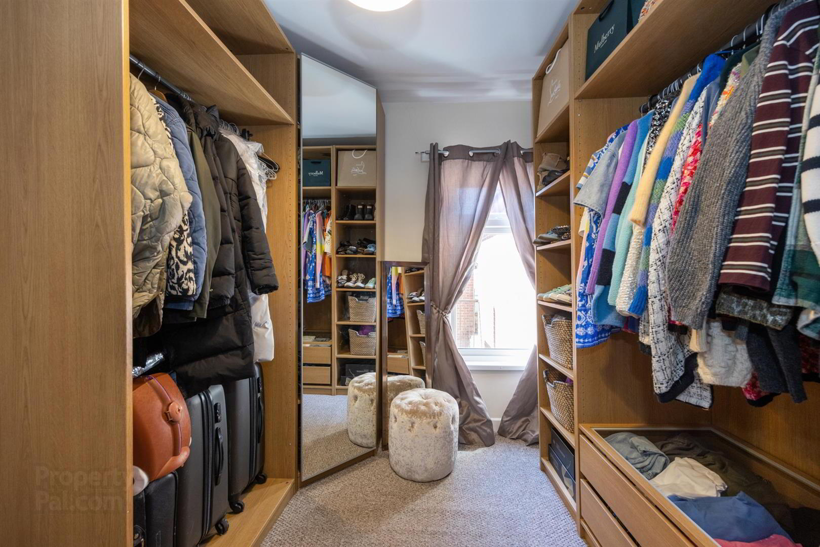 13 Belmont Avenue West 18 of 23
