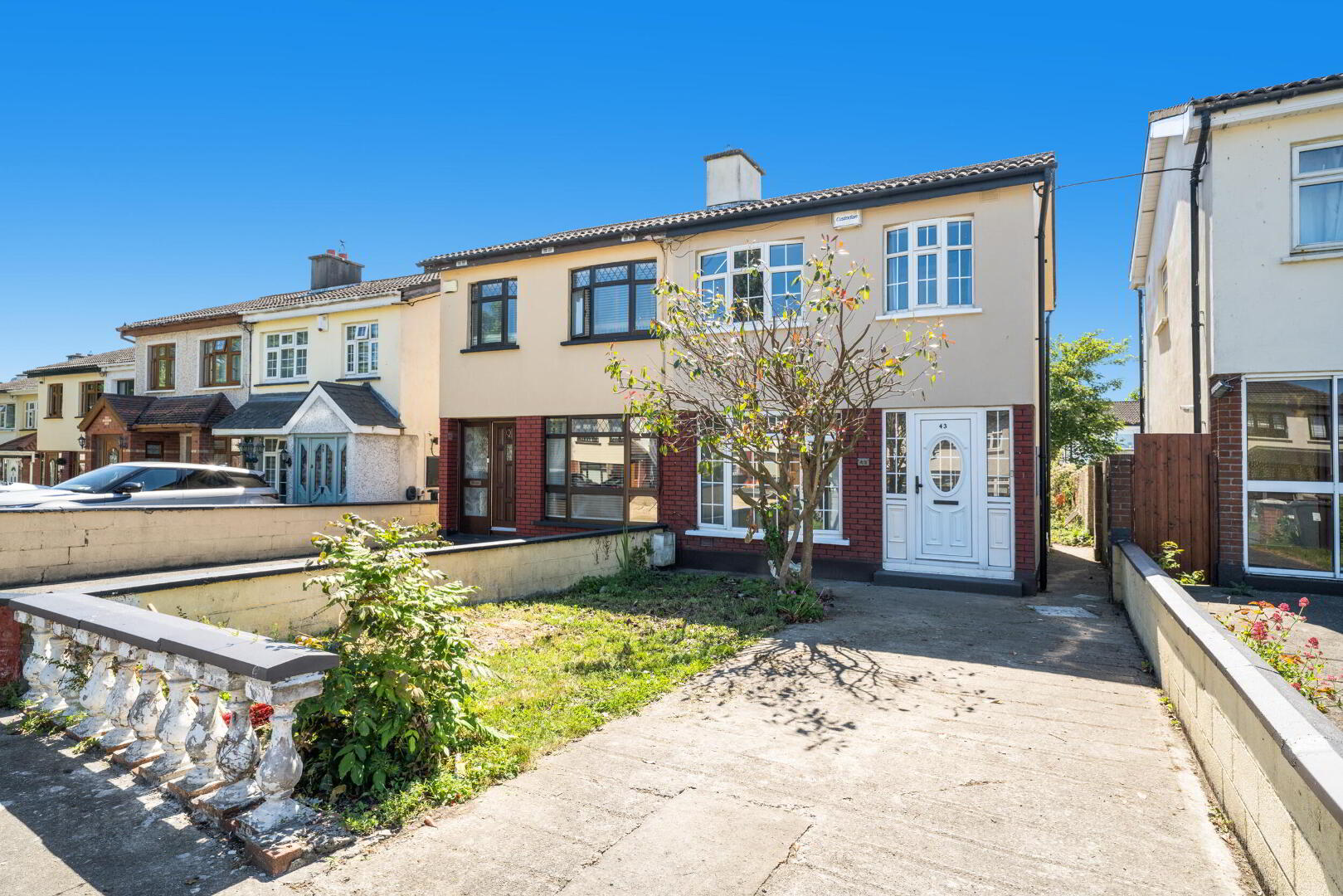 property description image
