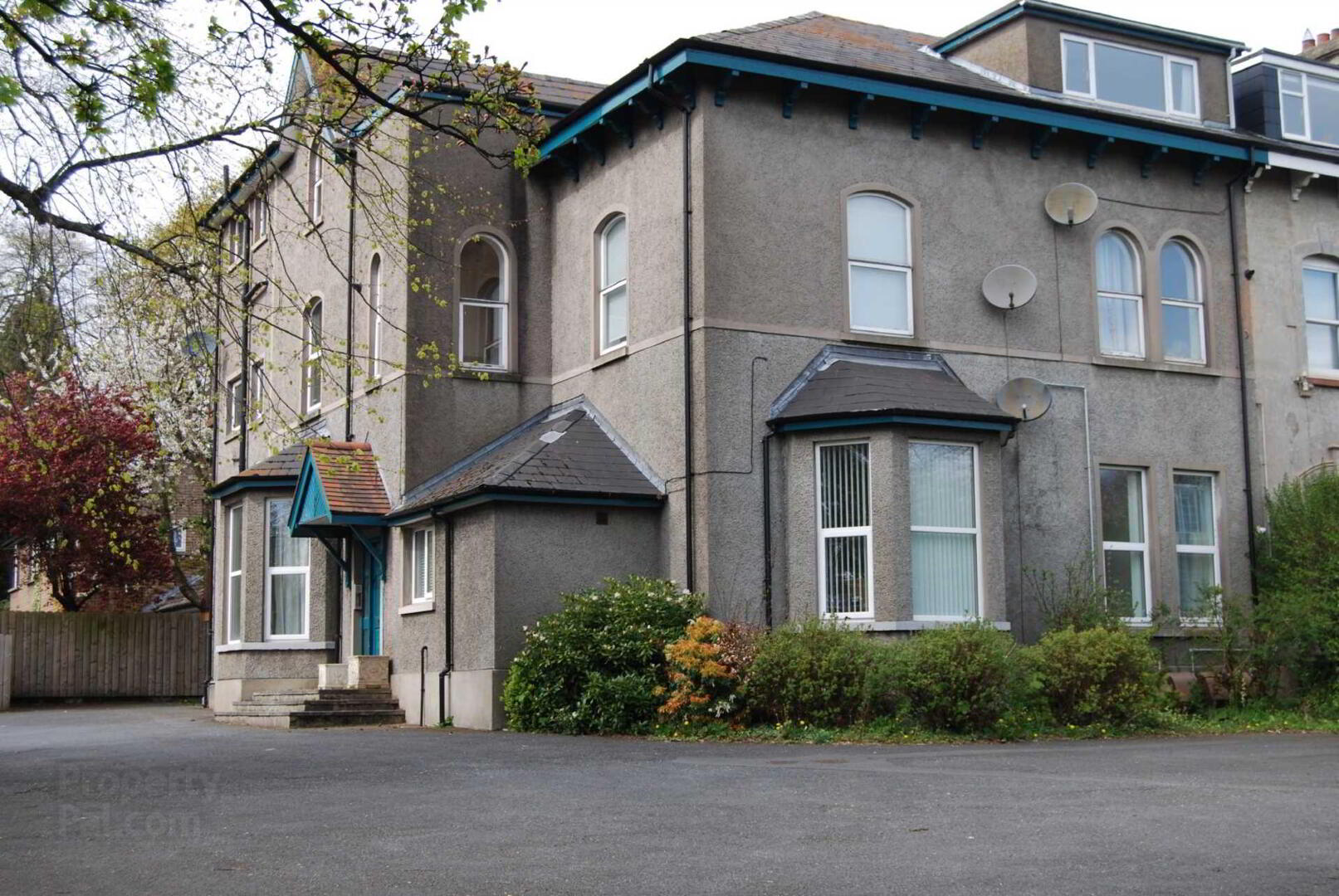 6 Knock Road 1 of 8