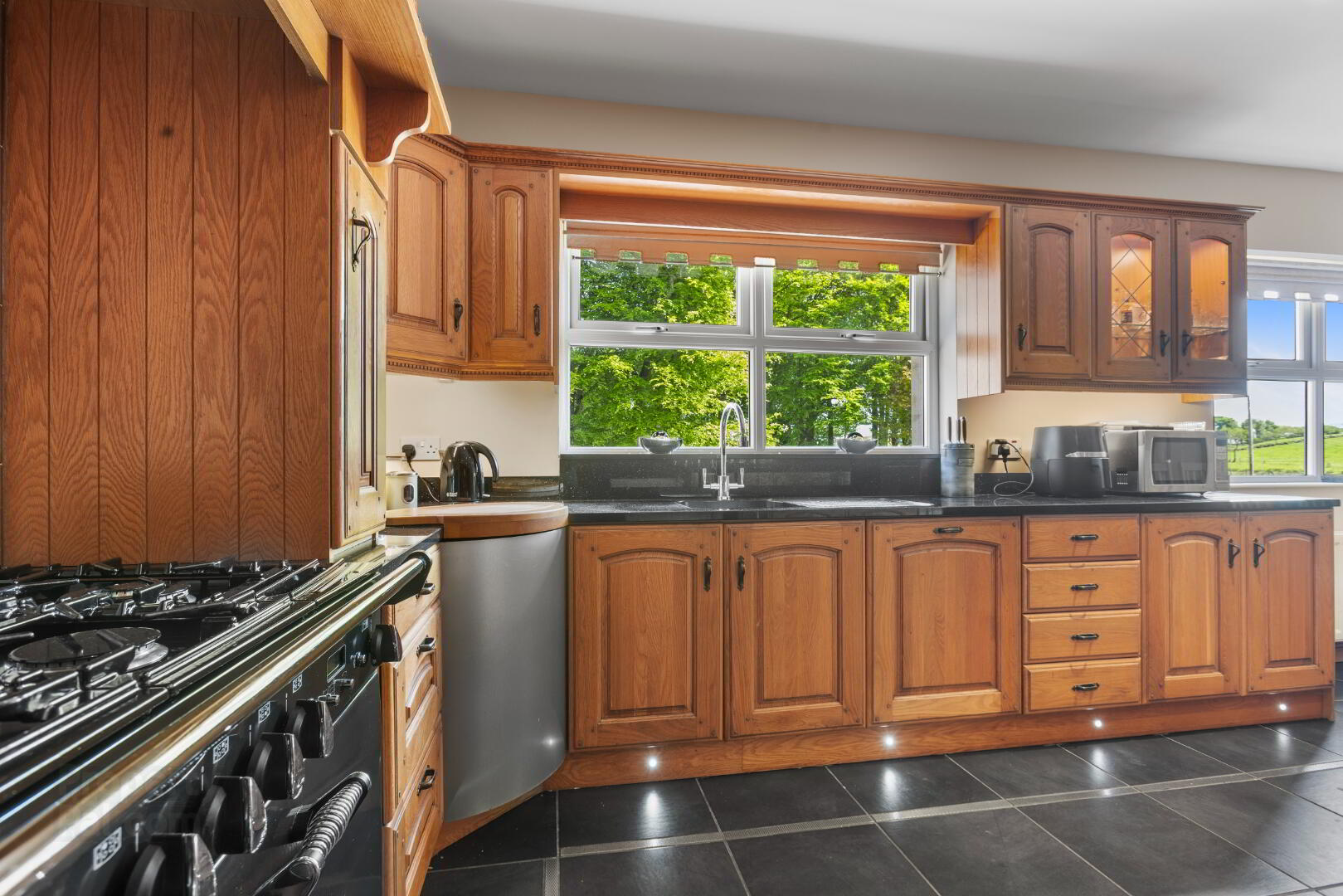 60 Deerfin Road 12 of 30