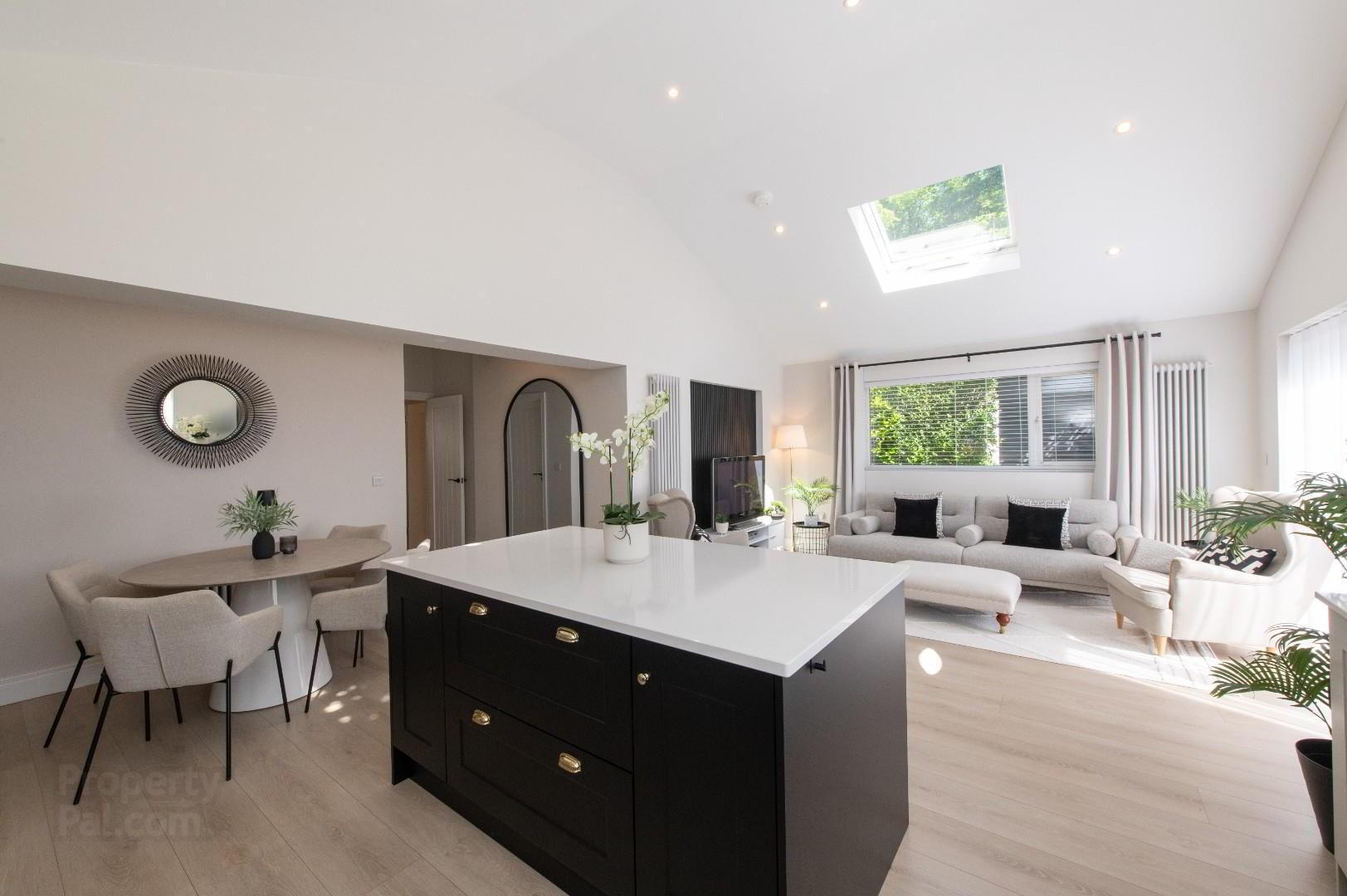 3 Breda Crescent 8 of 29
